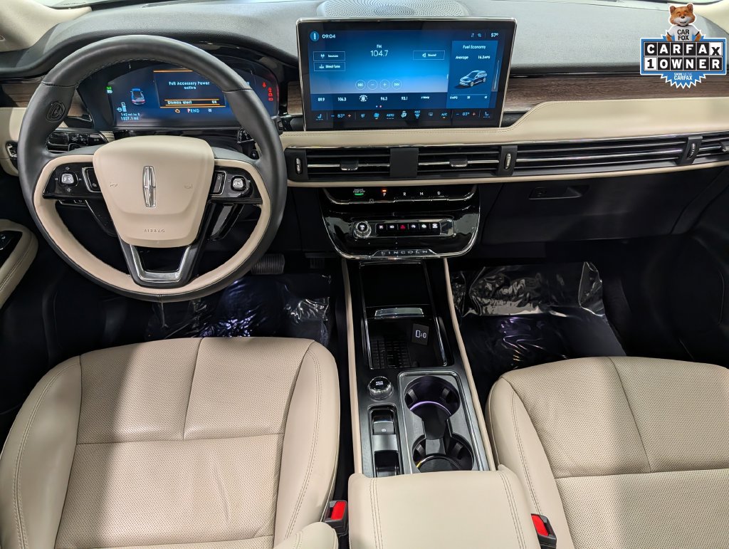 Used 2025 Lincoln Corsair Reserve AWD/4WD image 31