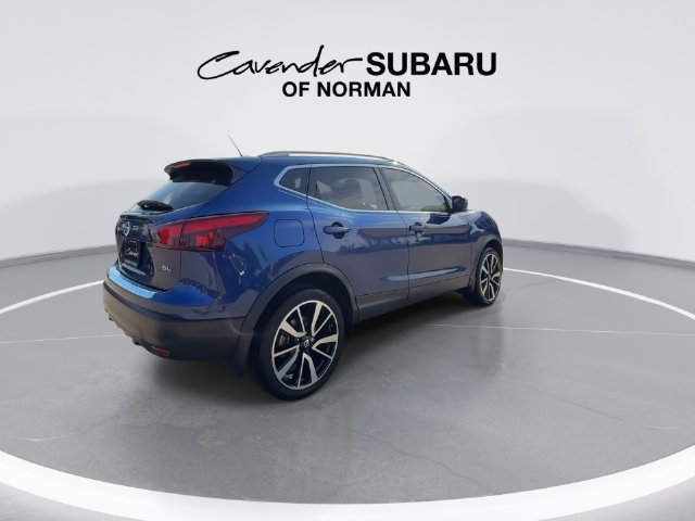 Used 2019 Nissan Rogue Sport SL w/ Premium Package FWD image 8