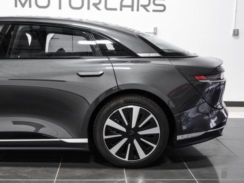 Used 2025 Lucid Air Touring AWD/4WD image 13