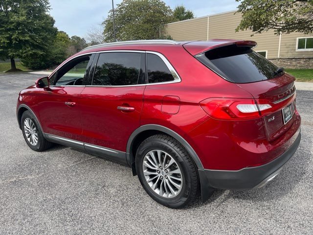 Used 2016 Lincoln MKX Select w/ Climate Package AWD/4WD image 4