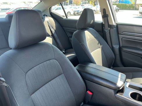 Used 2024 Nissan Altima 2.5 SV image 36