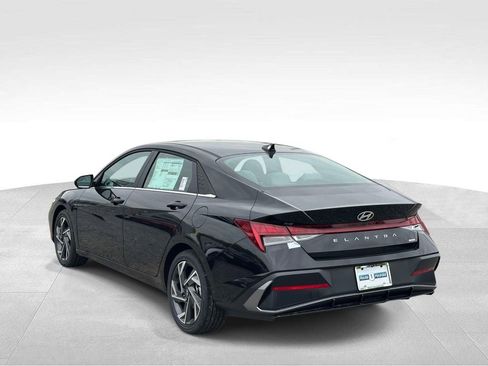 New 2026 Hyundai Elantra Limited w/ Cargo Package FWD image 3