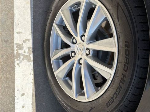 Used 2017 INFINITI Q50 3.0t Premium RWD image 40
