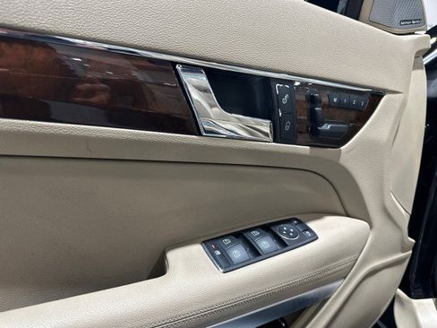Used 2012 Mercedes-Benz E 550 Cabriolet image 57