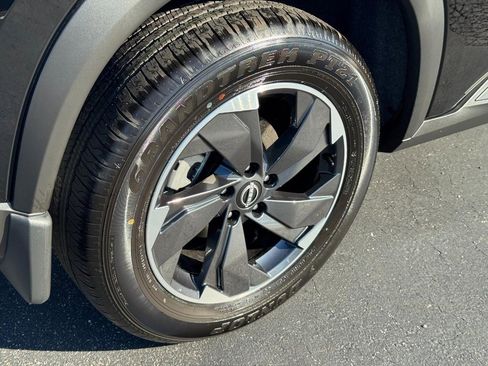 New 2026 Nissan Rogue SV image 5