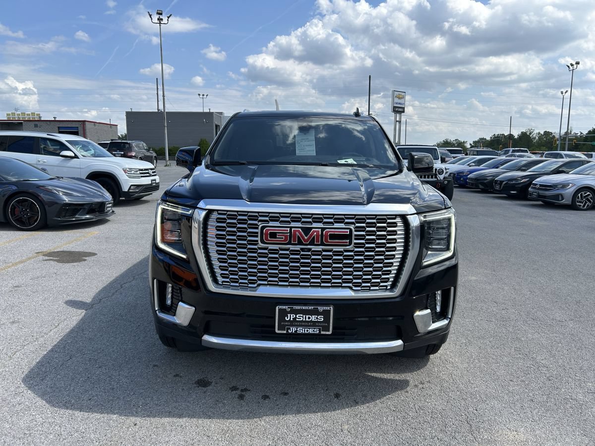 Used 2022 GMC Yukon Denali AWD/4WD image 7
