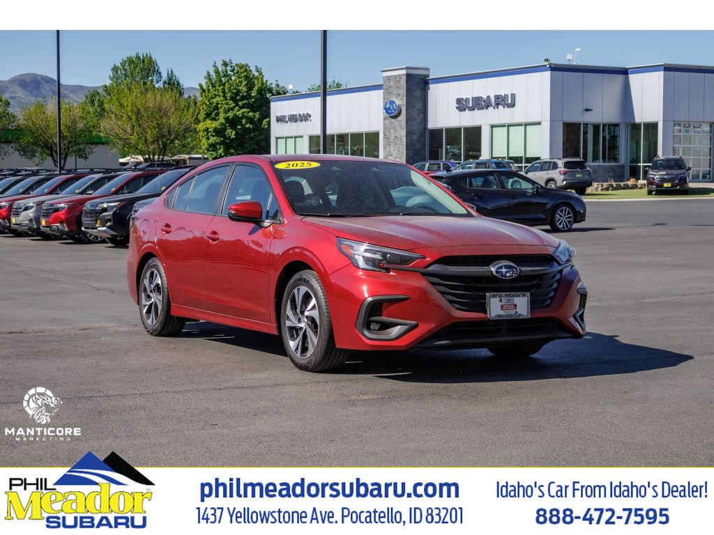 Used 2025 Subaru Legacy Premium AWD/4WD image 1