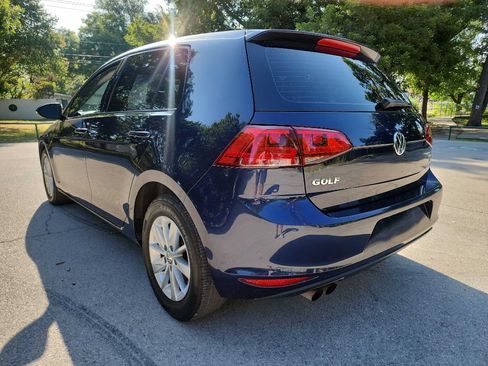 Used 2015 Volkswagen Golf 4-Door FWD image 5