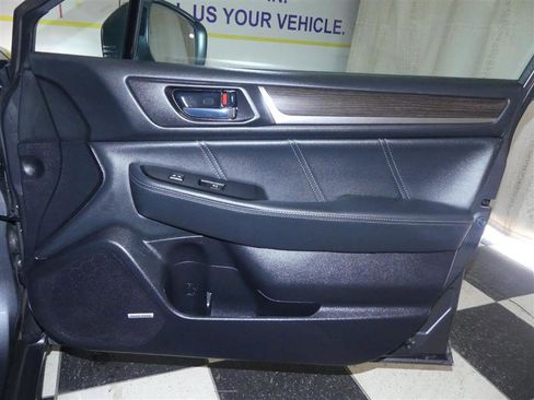 Used 2019 Subaru Legacy 3.6R Limited w/ Popular Package #2A image 27