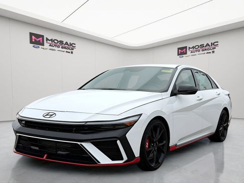 Used 2025 Hyundai Elantra N FWD image 3