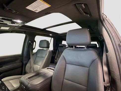 Certified 2022 Chevrolet Tahoe Z71 w/ Luxury Package image 22