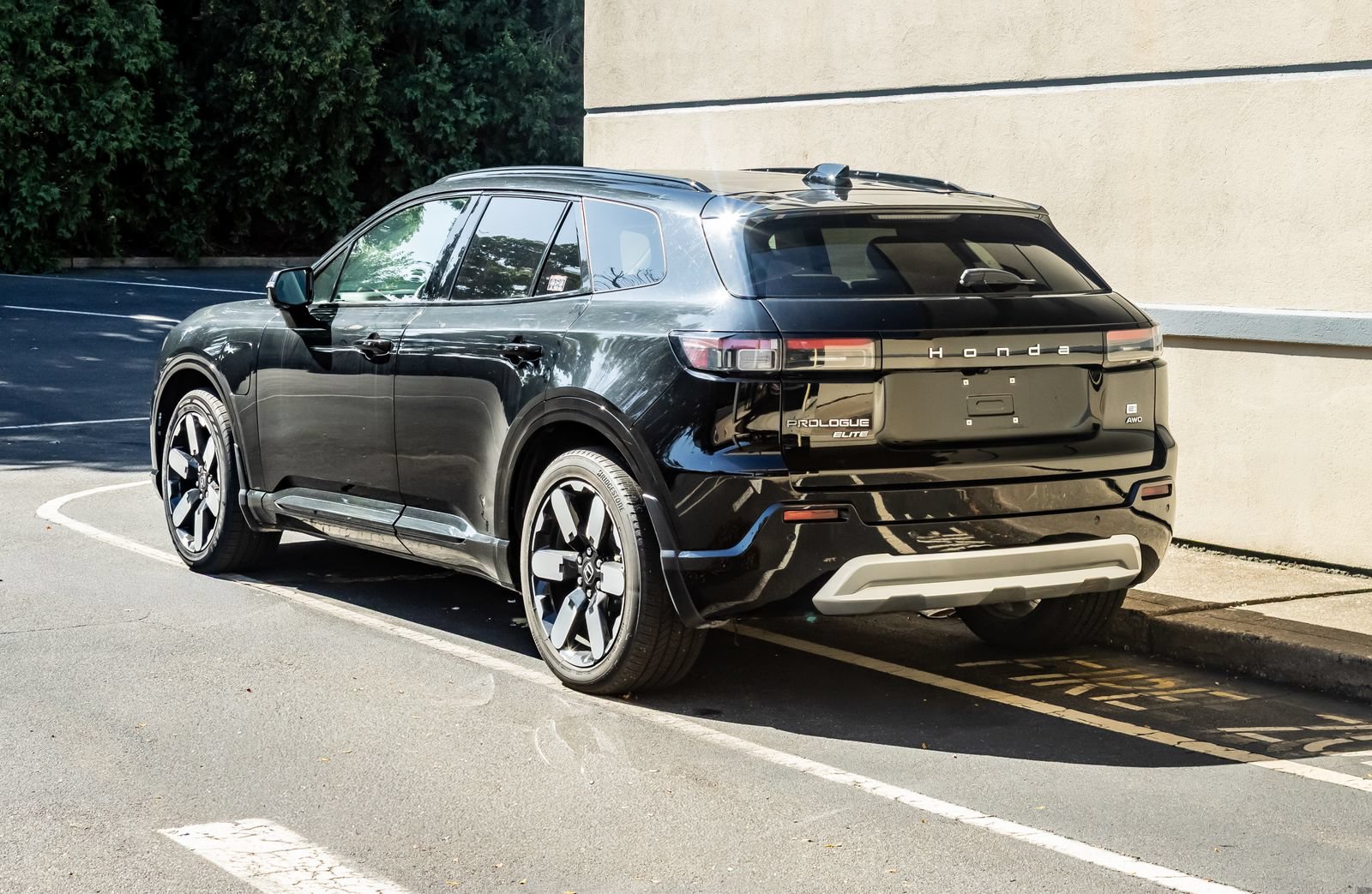 Used 2024 Honda Prologue Elite image 5