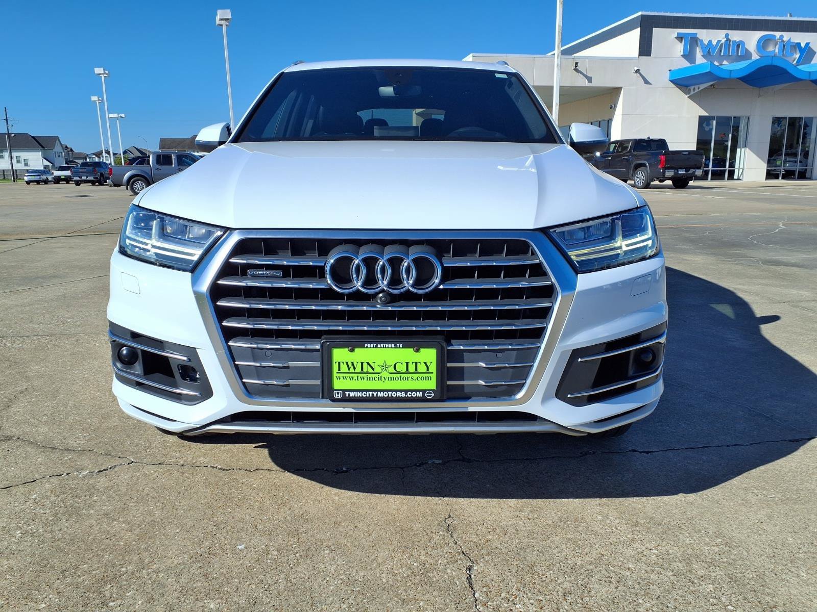 Used 2018 Audi Q7 3.0T Prestige w/ Prestige Package AWD/4WD image 3