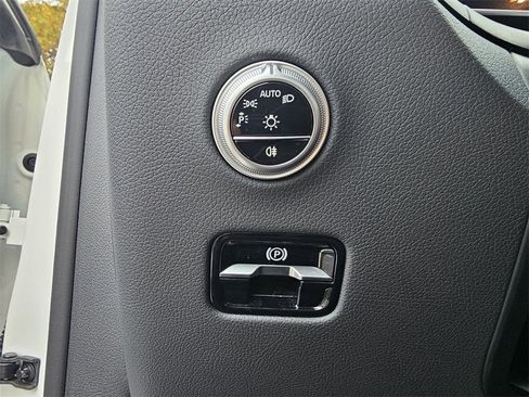 Certified 2024 Mercedes-Benz GLC 300 4MATIC image 14