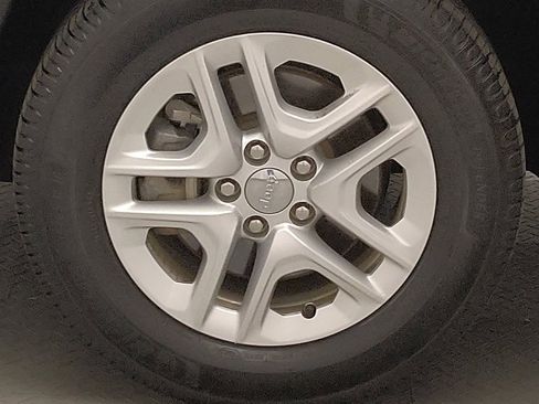 Used 2018 Jeep Compass Sport w/ Tech Group image 31