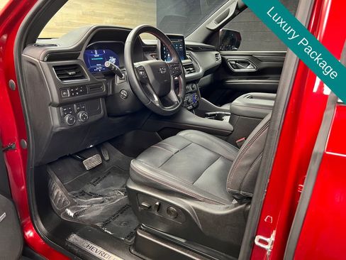Used 2023 Chevrolet Tahoe RST w/ Luxury Package AWD/4WD image 3