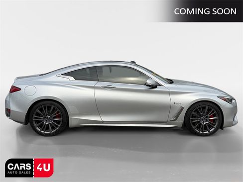 Used 2017 INFINITI Q60 Red Sport 400 image 8