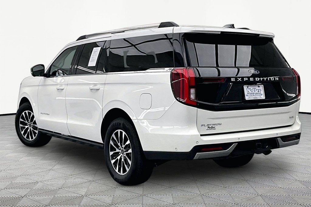 Certified 2025 Ford Expedition Max Platinum AWD/4WD image 13