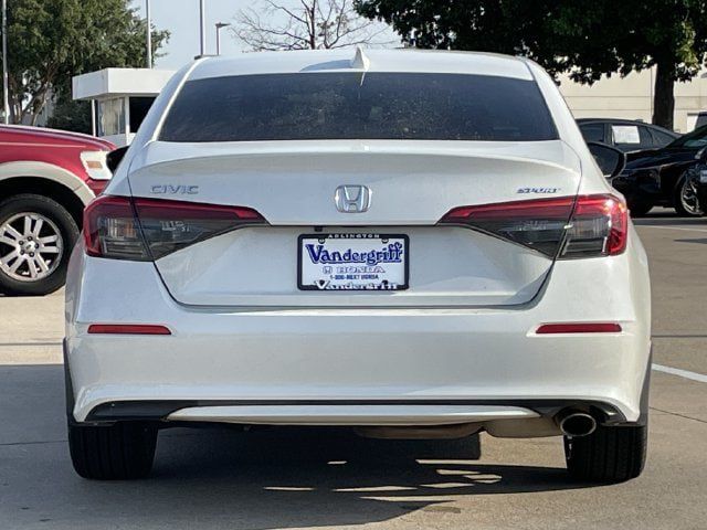 Used 2023 Honda Civic Sport image 5