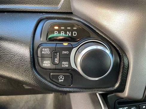 Used 2019 RAM 1500 Big Horn image 36