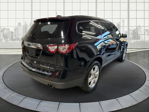 Used 2016 Chevrolet Traverse LTZ image 3