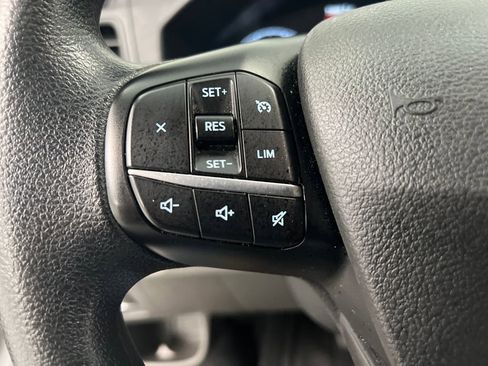 Used 2023 Ford Transit 350 XLT image 38