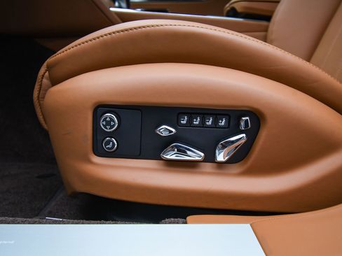 New 2026 Bentley Flying Spur image 39