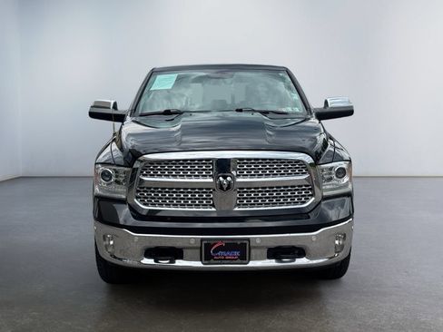 Used 2017 RAM 1500 Laramie w/ Convenience Group AWD/4WD image 2