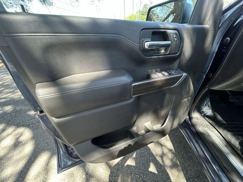 Used 2020 Chevrolet Silverado 1500 LT w/ All-Star Edition image 12