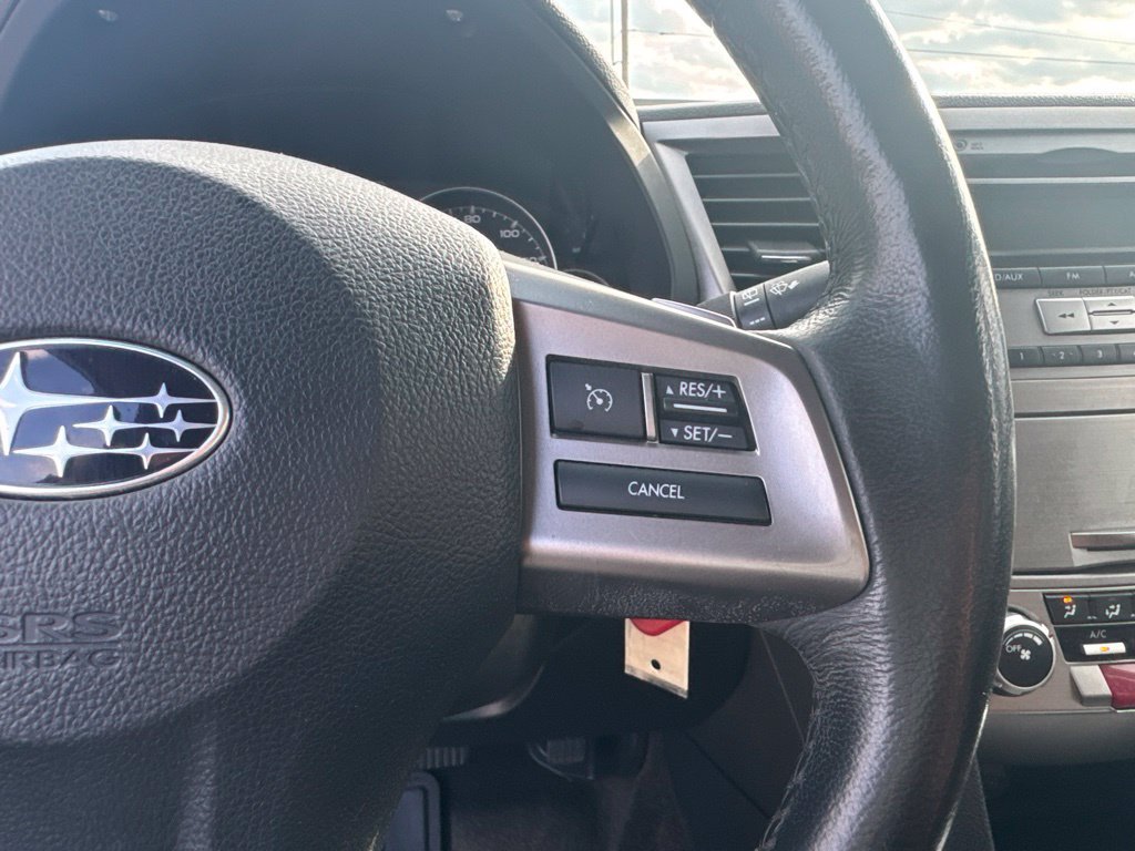 Used 2013 Subaru Outback 2.5i Premium AWD/4WD image 17