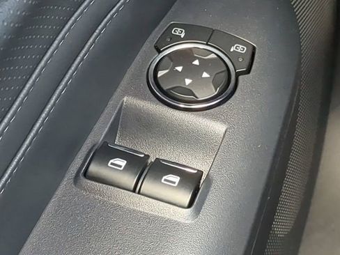 Used 2024 Ford Mustang GT Premium image 28