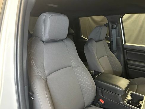 Used 2024 Toyota Tacoma SR5 AWD/4WD image 16