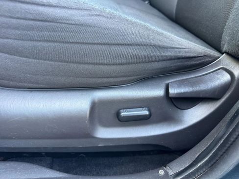 Used 2012 Ford Escape XLT image 21