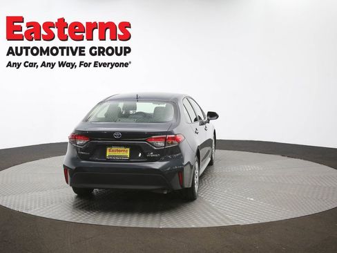 Used 2023 Toyota Corolla LE w/ Carpet Mat Package (TMS) FWD image 37