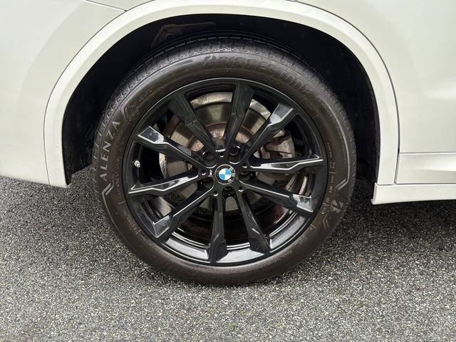 Used 2024 BMW X3 xDrive30i w/ Premium Package AWD/4WD image 12