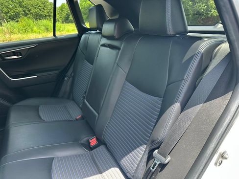 Used 2023 Toyota RAV4 XSE AWD/4WD image 22