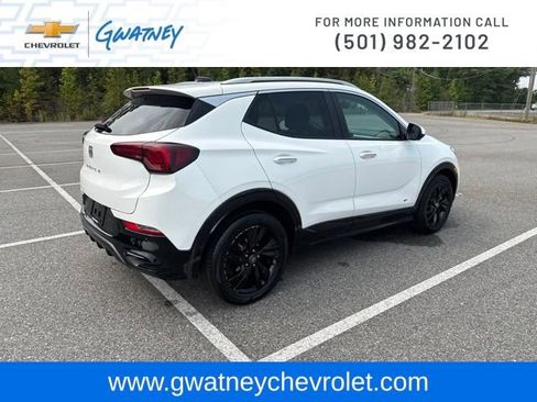 Used 2026 Buick Encore GX Sport Touring w/ Advanced Technology Package FWD image 5