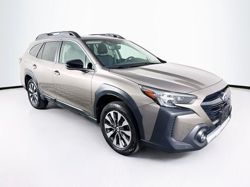 Used 2024 Subaru Outback Limited AWD/4WD image 3