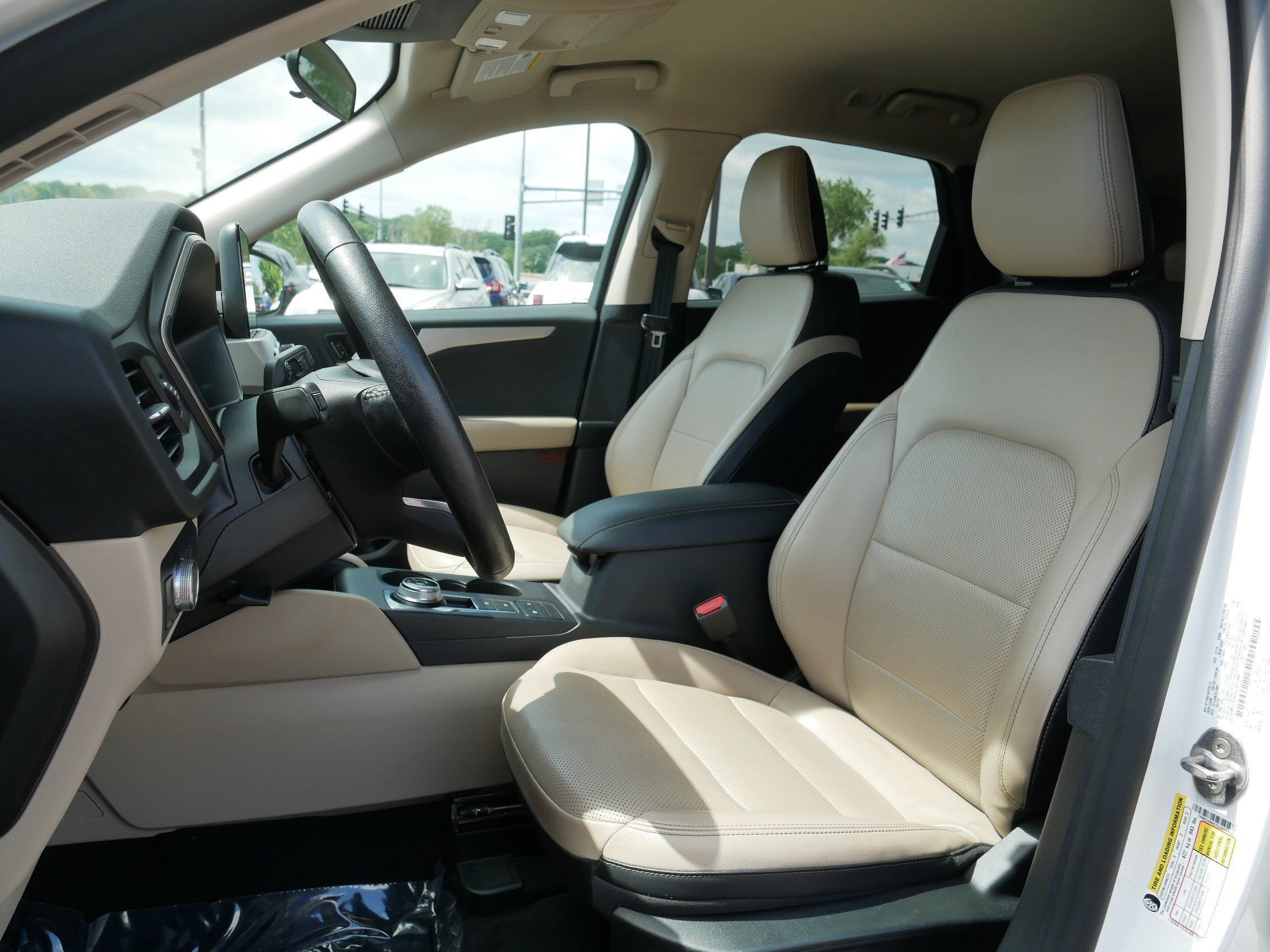 Used 2020 Ford Escape SEL AWD/4WD image 14