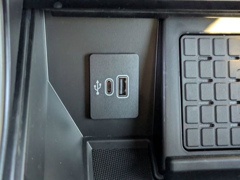 New 2025 Ford F150 Lariat w/ Equipment Group 501A Mid image 25