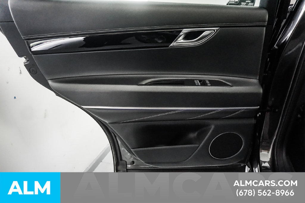 Used 2025 Genesis GV80 2.5T Standard AWD/4WD image 51