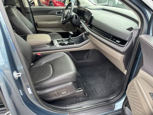 Used 2026 Kia Carnival SX image 15