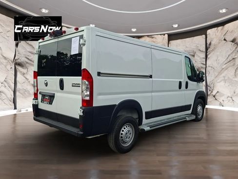 Used 2025 RAM ProMaster 2500 w/ U-Haul Equipment Group FWD image 6