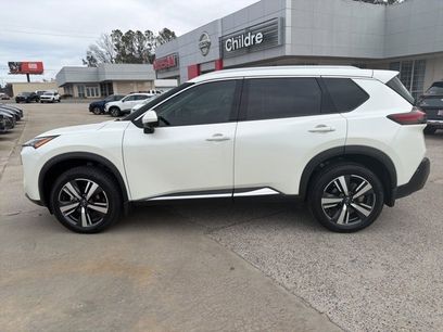 Used 2023 Nissan Rogue SL