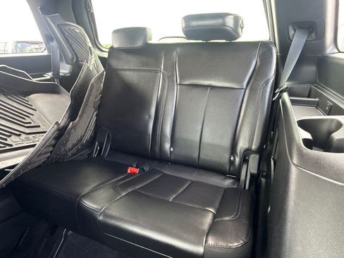 Used 2021 Ford Expedition XLT AWD/4WD image 18