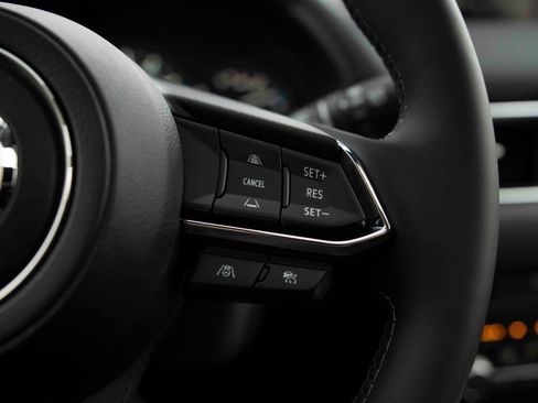 New 2025 MAZDA CX-5 Signature image 14