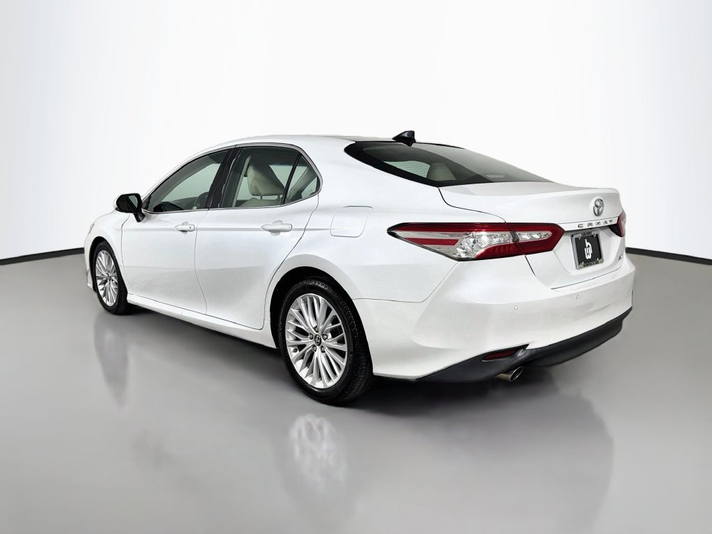 Used 2018 Toyota Camry XLE w/ Driver Assist Package FWD image 7