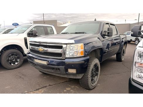 Used 2011 Chevrolet Silverado 1500 LTZ image 2