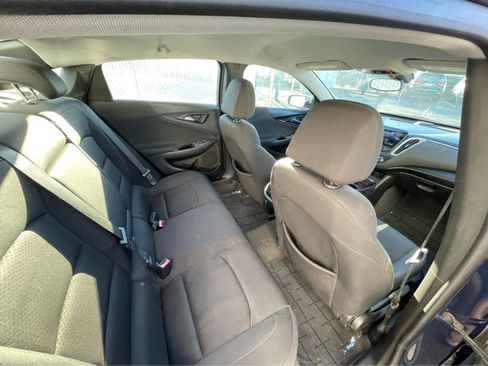 Used 2020 Chevrolet Malibu LT image 24