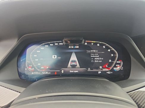 Used 2020 BMW X5 M Competition w/ Executive Package image 32